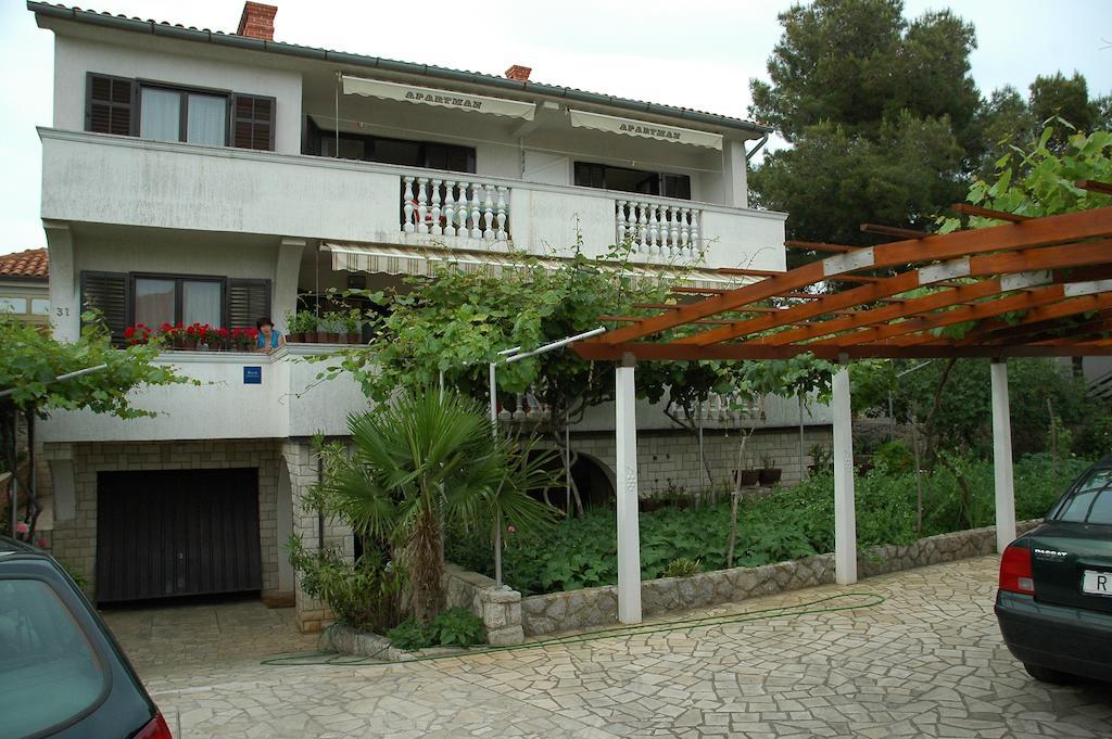 Apartments Jurina 2 Krk Town Dış mekan fotoğraf