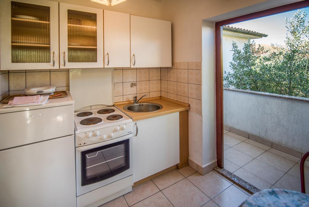 Apartments Jurina 2 Krk Town Dış mekan fotoğraf