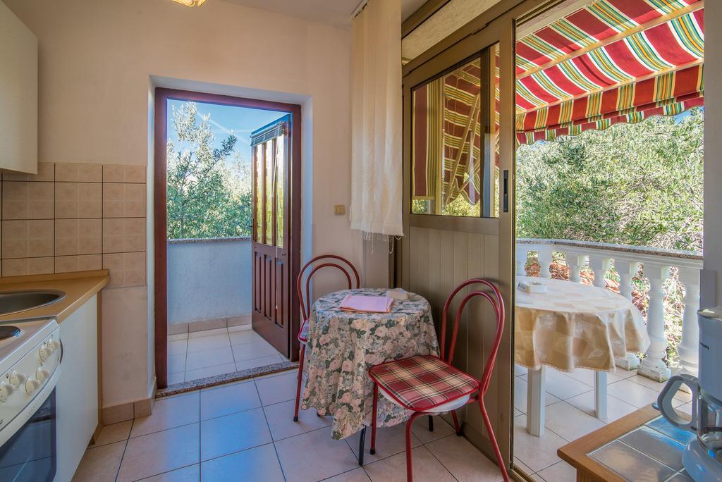 Apartments Jurina 2 Krk Town Dış mekan fotoğraf